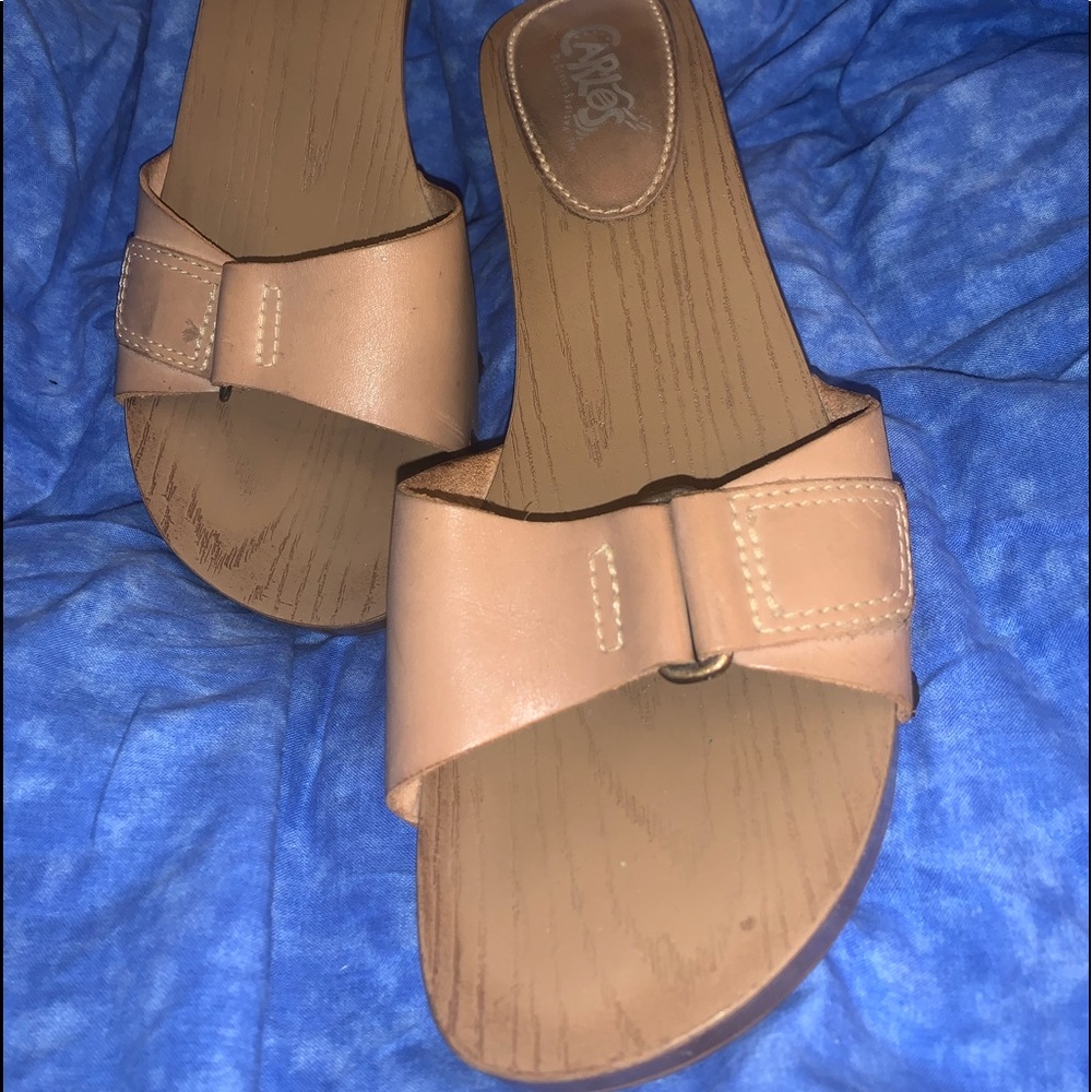 Carlos Santana Tan Sandals Leather Wooden Sole 7